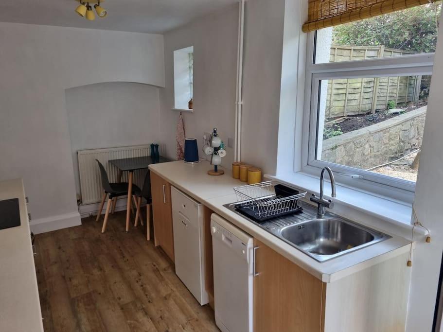 Cheerful Two Bedroom Cottage In The Forest Of Dean Lydbrook Eksteriør billede