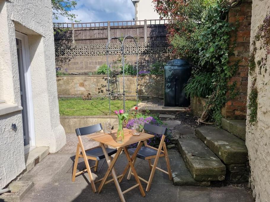 Cheerful Two Bedroom Cottage In The Forest Of Dean Lydbrook Eksteriør billede